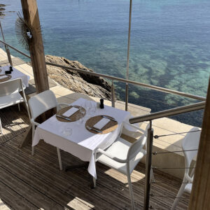 pieds dans eau le cercle